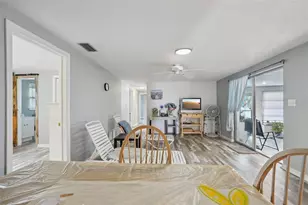 907 S Florida Ave, Tarpon Springs, FL 34689 - Photo 11