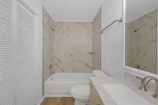 2400 Feather Sound Dr, Clearwater, FL 33762 - Photo 15