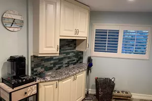 610 Island Way, Clearwater Beach, FL 33767 - Photo 7