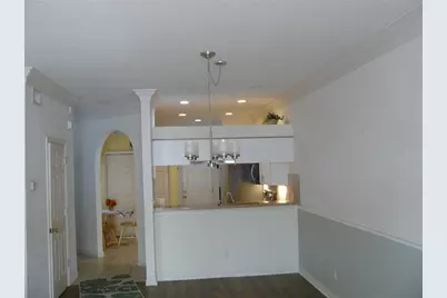 8628 Sweet Magnolia Place, Seminole, FL 33777 - Photo 3