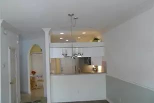 8628 Sweet Magnolia Pl, Seminole, FL 33777 - Photo 3