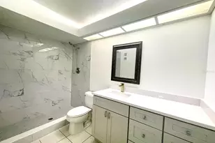 2682 Sabal Springs Cir, Clearwater, FL 33761 - Photo 19