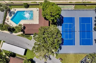 2682 Sabal Springs Cir, Clearwater, FL 33761 - Photo 3