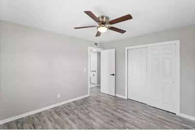 6802 W Comanche Avenue, Tampa, FL 33634 - Photo 21