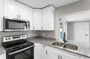 6802 W Comanche Ave, Tampa, FL 33634 - Photo 9