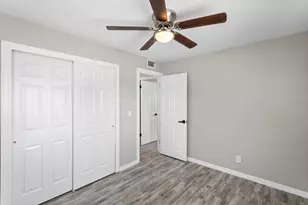 6802 W Comanche Ave, Tampa, FL 33634 - Photo 23