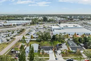 8361 43rd St N, Pinellas Park, FL 33781 - Photo 23