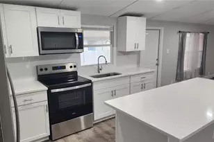 837 Ethyl St, Brandon, FL 33511 - Photo 3