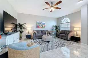 8630 Sweet Magnolia Pl, Seminole, FL 33777 - Photo 15