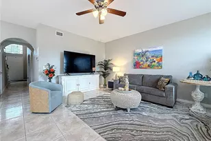 8630 Sweet Magnolia Pl, Seminole, FL 33777 - Photo 17