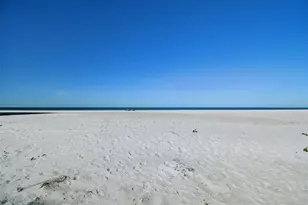 1586 Gulf Blvd, Clearwater Beach, FL 33767 - Photo 9
