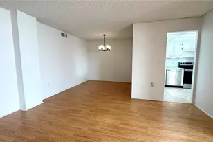 1900 68th St N, Saint Petersburg, FL 33710 - Photo 5