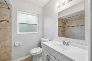 3372 Keene Park Dr, Largo, FL 33771 - Photo 13