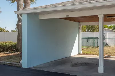 215 Seahorse Drive SE #D, Saint Petersburg, FL 33705 - Photo 21