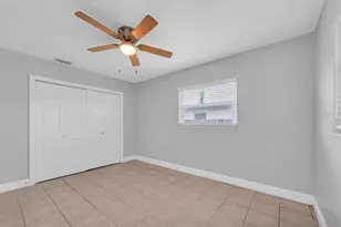 10739 64th Ave, Seminole, FL 33772 - Photo 19