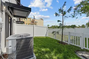 4308 W Gray St, Tampa, FL 33609 - Photo 37