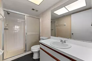 505 30th Ave W, Bradenton, FL 34205 - Photo 15