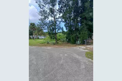 14633 Williams Lane, Hudson, FL 34667 - Photo 9