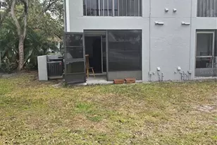 7146 E Bank Dr, Tampa, FL 33617 - Photo 19