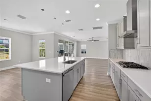 5407 Tagalong Pl, Apollo Beach, FL 33572 - Photo 21