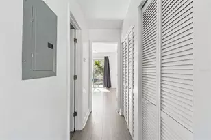 3206 W Azeele St, Tampa, FL 33609 - Photo 15