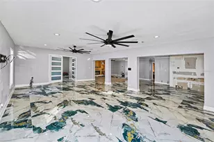 1665 Pinellas Point Dr S, Saint Petersburg, FL 33712 - Photo 5