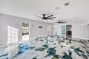 1665 Pinellas Point Dr S, Saint Petersburg, FL 33712 - Photo 7