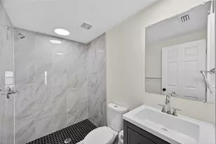 17352 US Hwy 41, Spring Hill, FL 34610 - Photo 21
