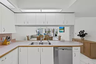 6650 Sunset Way, Saint Pete Beach, FL 33706 - Photo 5