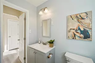 2320 East Harbor Dr S, Saint Petersburg, FL 33705 - Photo 25