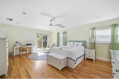 924 18th Avenue N, Saint Petersburg, FL 33704 - Photo 19