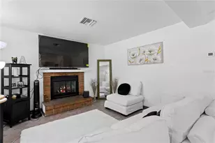 487 89th Ave N, Saint Petersburg, FL 33702 - Photo 7