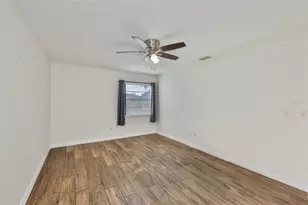 2035 Heathfield Cir, Sun City Center, FL 33573 - Photo 25