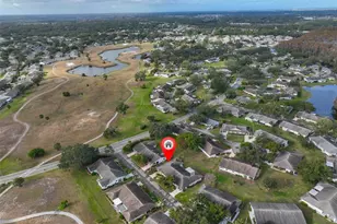 2035 Heathfield Cir, Sun City Center, FL 33573 - Photo 41