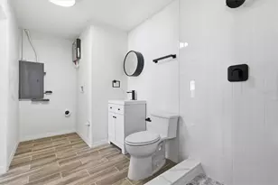 1734 Maryland Ave NE, Saint Petersburg, FL 33703 - Photo 15