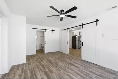 1734 Maryland Avenue NE, Saint Petersburg, FL 33703 - Photo 19