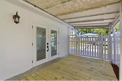 1734 Maryland Avenue NE, Saint Petersburg, FL 33703 - Photo 27