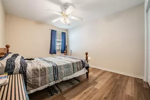 5923 Newberry Ct, Zephyrhills, FL 33542 - Photo 15