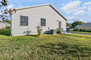 5923 Newberry Ct, Zephyrhills, FL 33542 - Photo 19