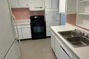 7001 32nd Ave S, Tampa, FL 33619 - Photo 9