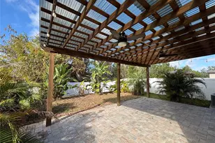 572 Argyll Dr, Spring Hill, FL 34609 - Photo 25