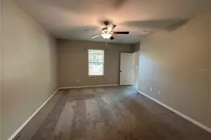 572 Argyll Dr, Spring Hill, FL 34609 - Photo 9