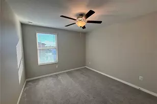 572 Argyll Dr, Spring Hill, FL 34609 - Photo 17