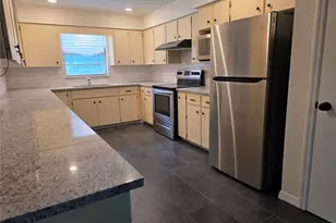 5611 6th St, Zephyrhills, FL 33542 - Photo 3