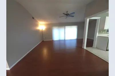 7604 N Sanibel Circle, Temple Terrace, FL 33637 - Photo 3