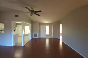 7604 N Sanibel Cir, Temple Terrace, FL 33637 - Photo 13