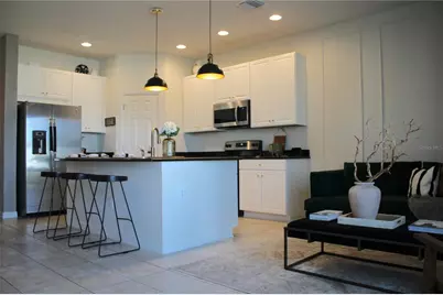 7037 Woodchase Glen Drive, Riverview, FL 33578 - Photo 9