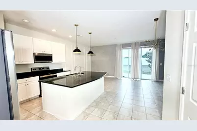 7037 Woodchase Glen Drive, Riverview, FL 33578 - Photo 5