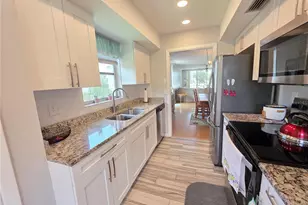 1012 Pearce Dr, Clearwater, FL 33764 - Photo 15