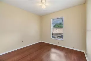 3302 Laurel Dale Dr, Tampa, FL 33618 - Photo 21